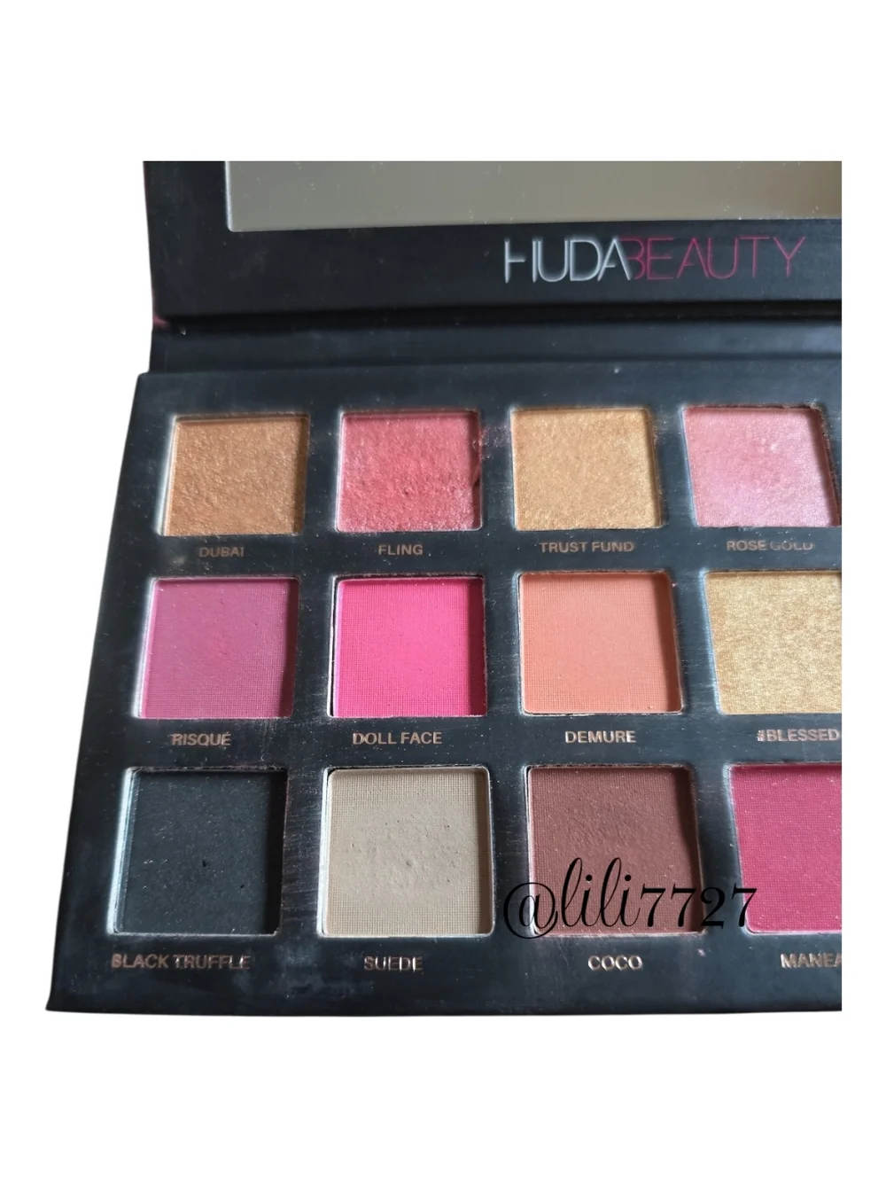 HUDA BEAUTY two colors